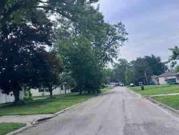 130 Windsor Circle, Burlington, IA 52601 - #3