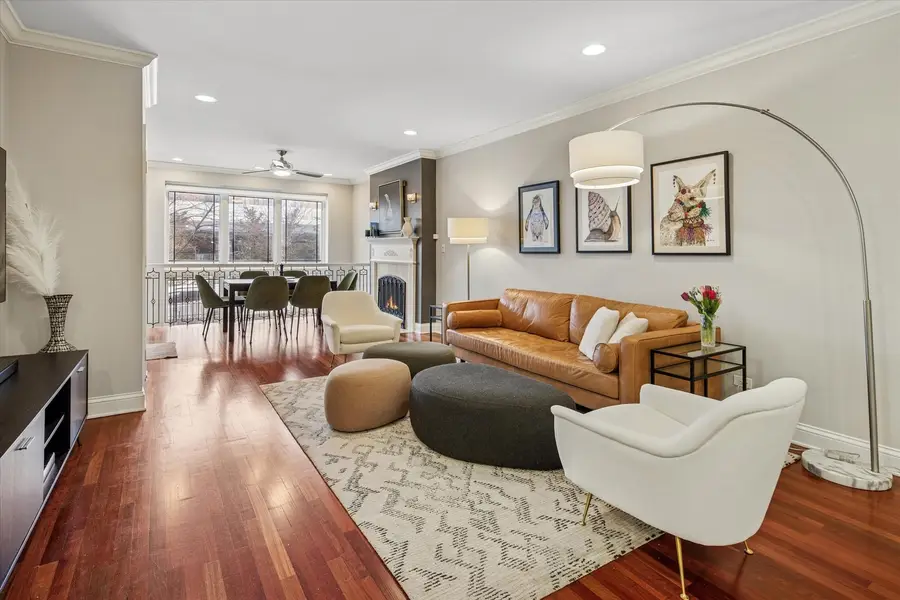 3217 N Wilton Avenue #1, Chicago, IL 60657 - #2