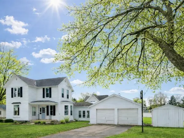 406 W Balsam Street, Forreston, IL 61030