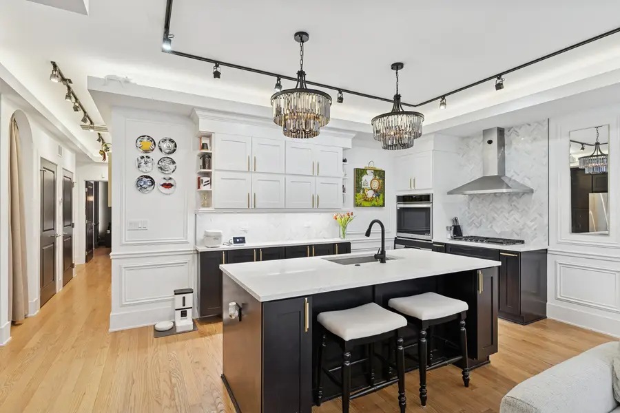 3105 S Giles Avenue S #1S, Chicago, IL 60616 - #3