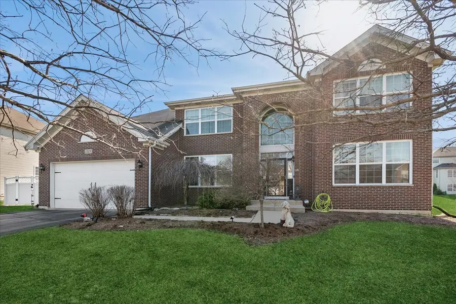 1715 White Oak Lane, Hoffman Estates, IL 60192 - #2