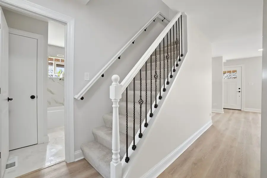 6051 S Normandy Avenue, Chicago, IL 60638 - #2