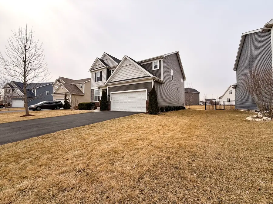 12460 S Compass Avenue, Plainfield, IL 60585 - #2