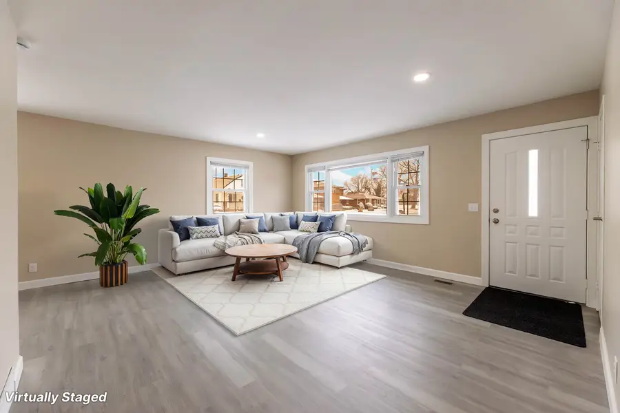 1616 Wilcox Street, Crest Hill, IL 60435 - #3