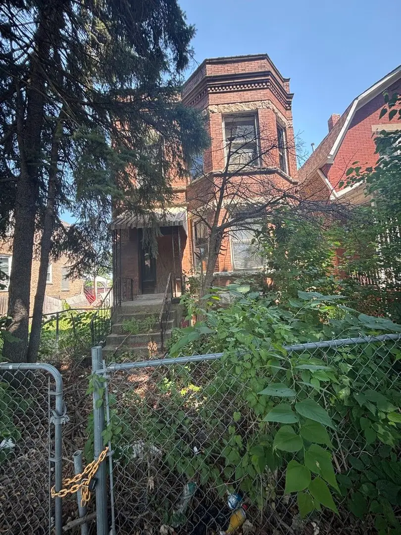 5951 S Elizabeth Street, Chicago, IL 60636 - #1