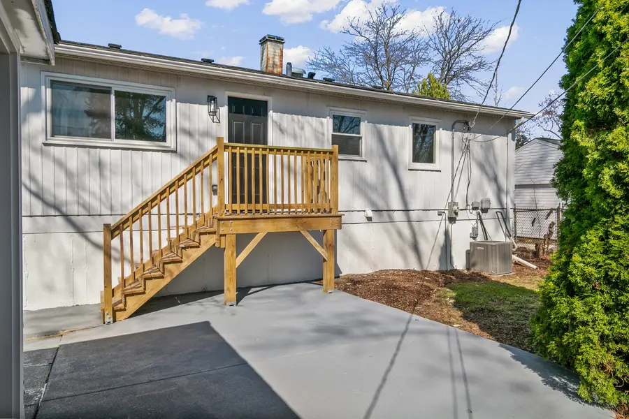 323 Mark Avenue, Glendale Heights, IL 60139 - #2