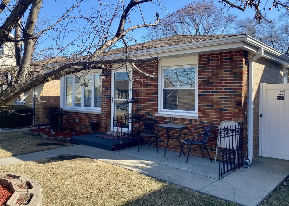 8617 Major Avenue, Burbank, IL 60459 - #1