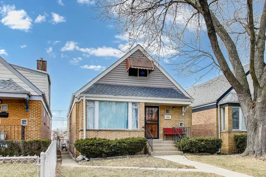 7772 Lavergne Avenue, Burbank, IL 60459 - #2