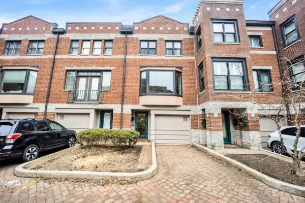 2720 N Greenview Avenue #E, Chicago, IL 60614