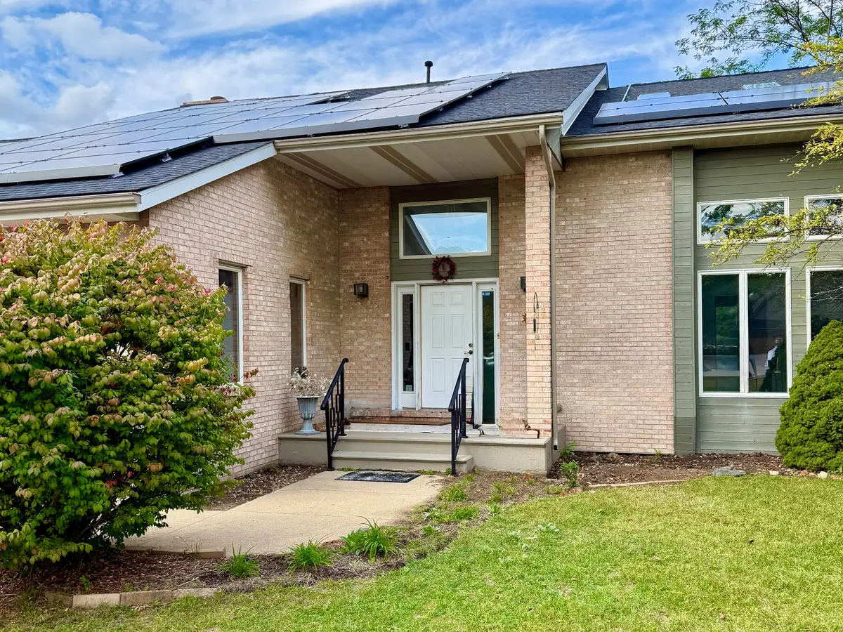 120 W Grandin Road, Morris, IL 60450 - #1