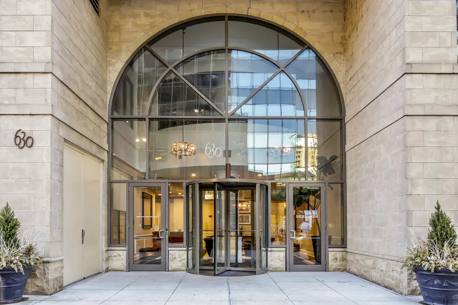 630 N State Street #1709, Chicago, IL 60654 - #3