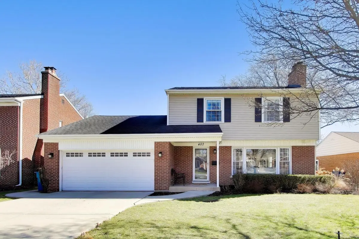 407 S See Gwun Avenue, Mount Prospect, IL 60056 - #1