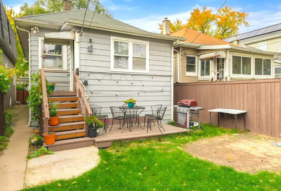 1182 S Taylor Avenue S, Oak Park, IL 60304 - #2