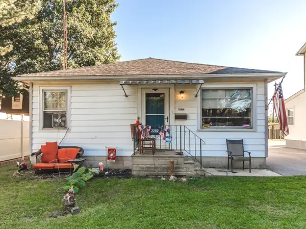 2202 E Washington Street, Joliet, IL 60433