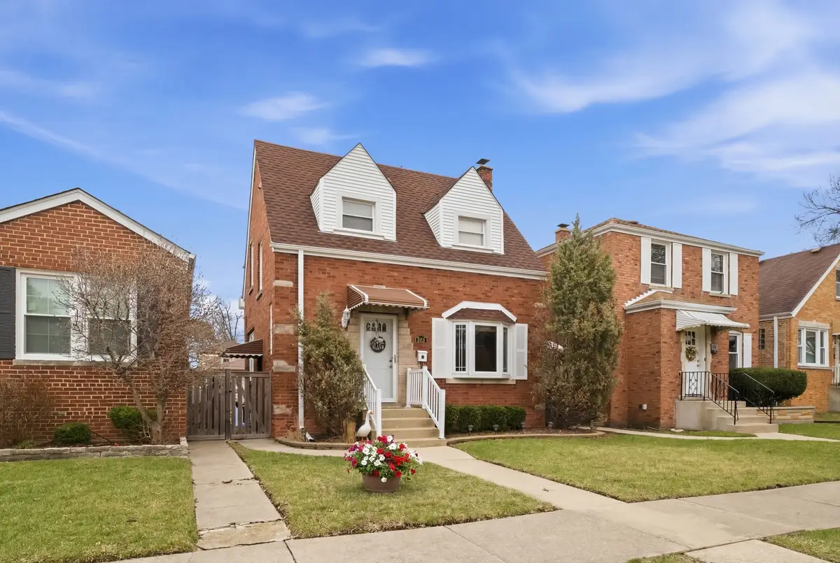 5115 N Newland Avenue, Chicago, IL 60656 - #1