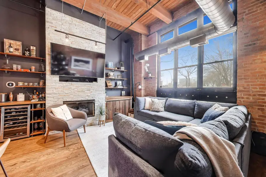 1250 W Van Buren Street #1A, Chicago, IL 60607 - #2