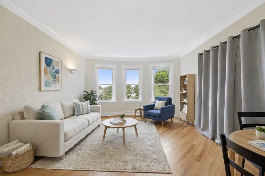 6457 N California Avenue #3, Chicago, IL 60645 - #3