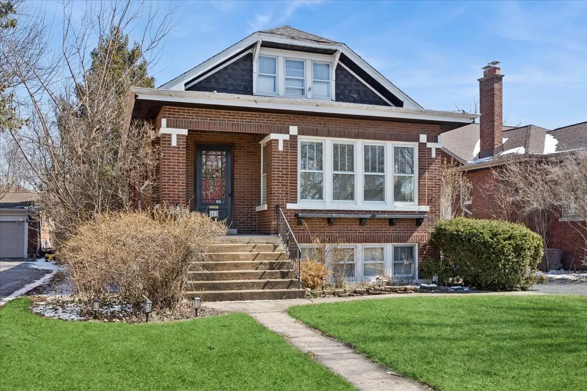 367 Bartram Road, Riverside, IL 60546 - #1