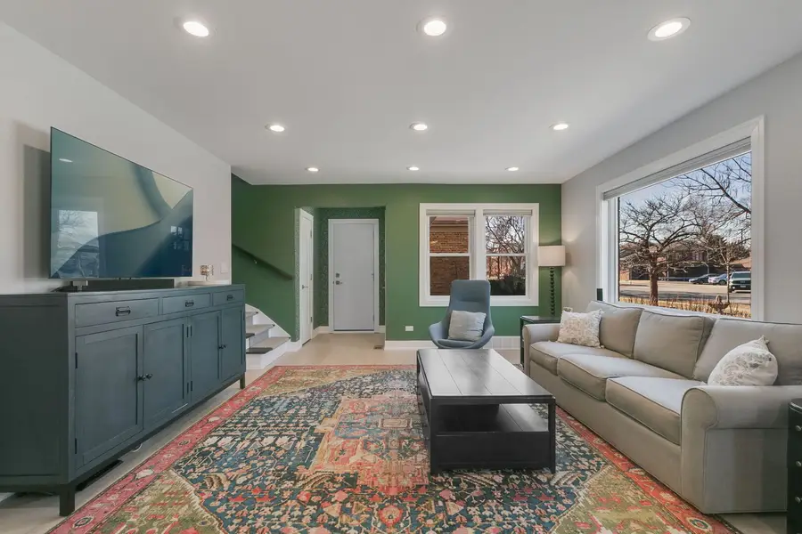 305 Desplaines Avenue, Riverside, IL 60546 - #3