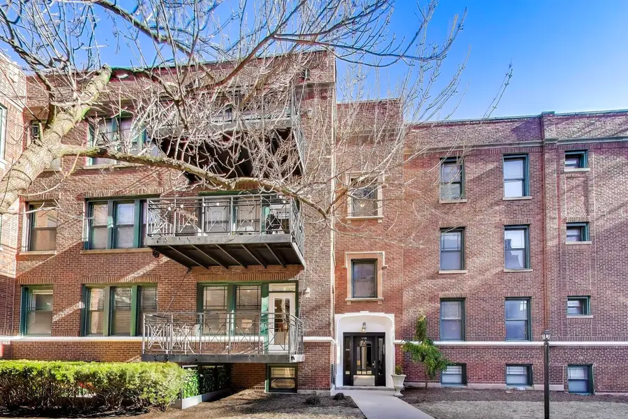 1136 W Pratt Boulevard #2S, Chicago, IL 60626 - #2