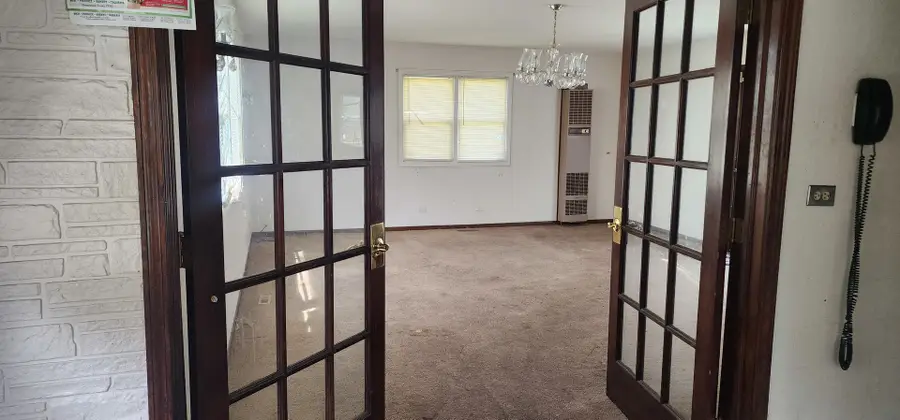 424 Mark Avenue, Glendale Heights, IL 60139 - #3