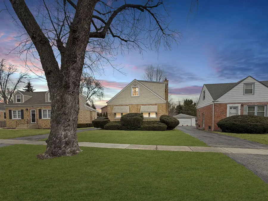 519 N Elm Street, Mount Prospect, IL 60056 - #3