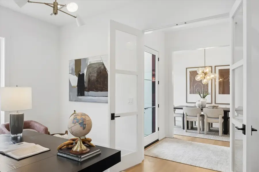 580 S Kearsage Avenue, Elmhurst, IL 60126 - #3