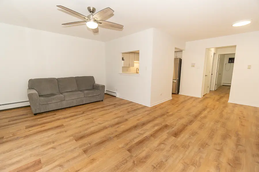 837 S Dwyer Avenue #A, Arlington Heights, IL 60005 - #3