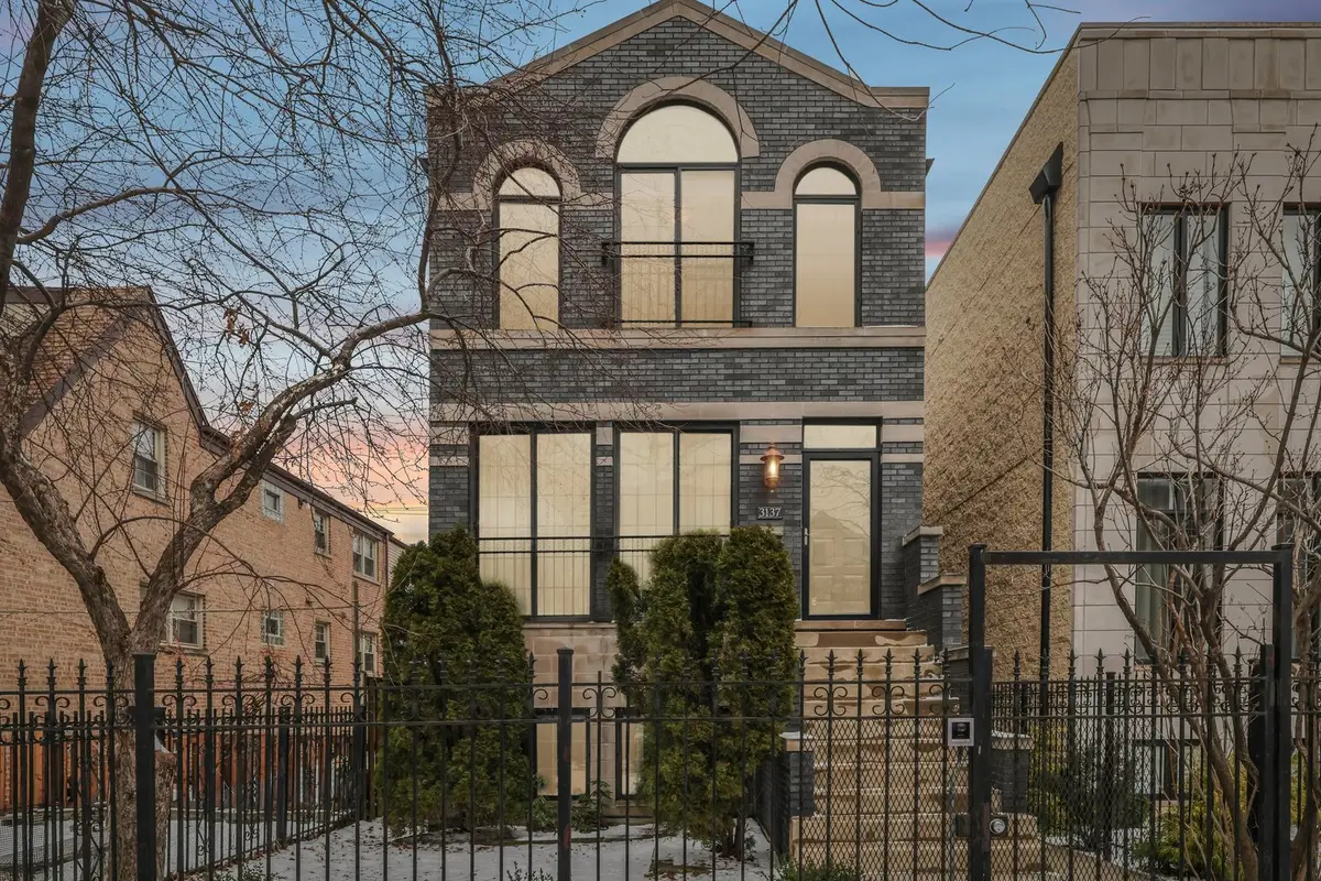 3137 N Spaulding Avenue, Chicago, IL 60618 - #1