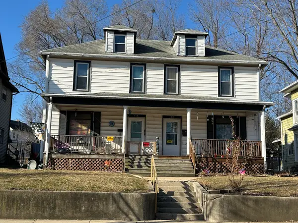 418 - 420 N Van Buren Avenue, Freeport, IL 61032