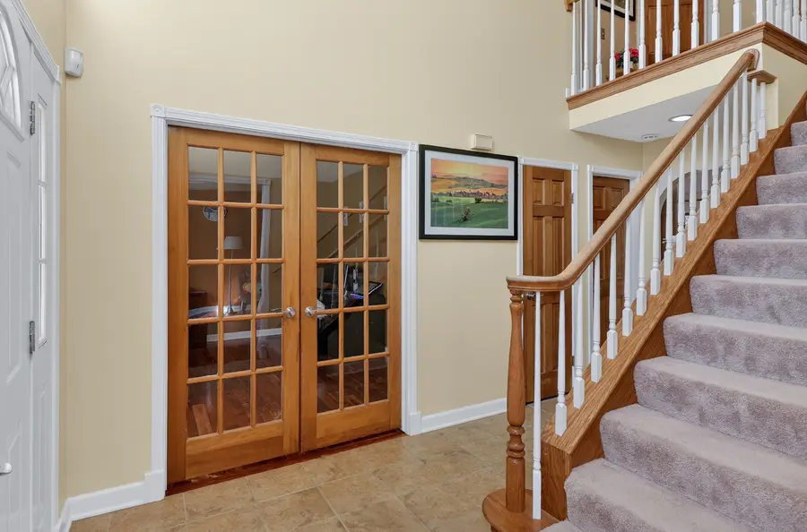 911 Rock Spring Road, Naperville, IL 60565 - #2