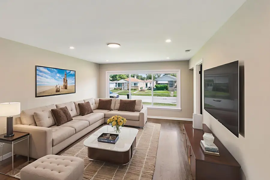 14214 Minerva Avenue, Dolton, IL 60419 - #3