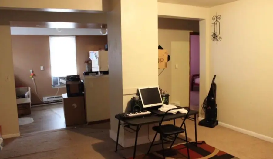 310 W Pecan Street, Carbondale, IL 62901 - #2