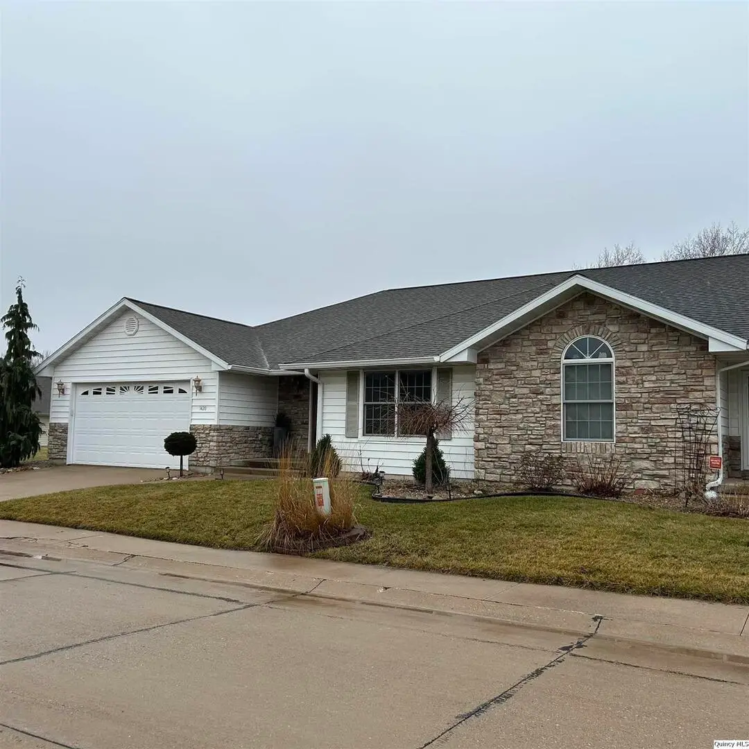 1420 Stone Creek Dr, Quincy, IL 62305 - #1