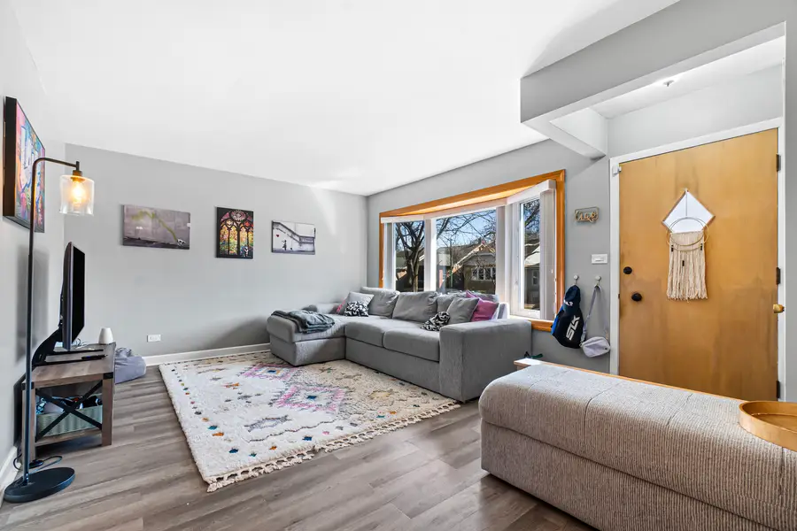 6520 N Oshkosh Avenue, Chicago, IL 60631 - #2