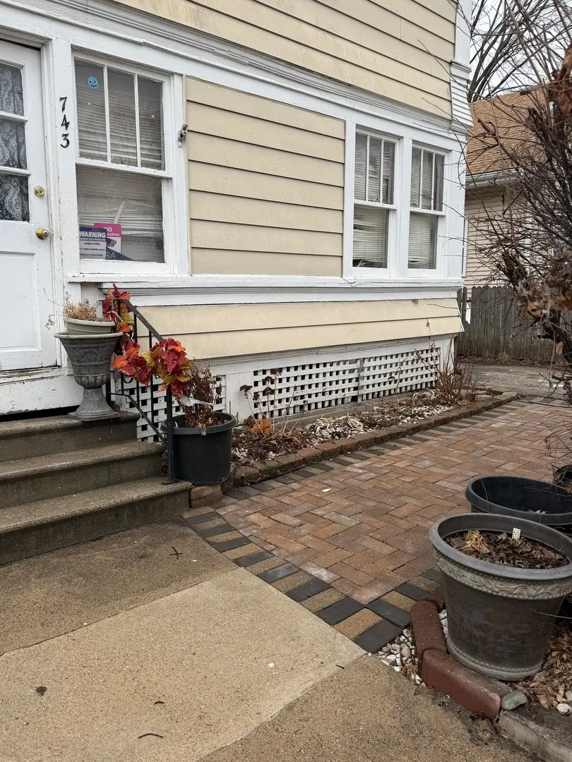 743 Bangs Street, Aurora, IL 60505 - #2