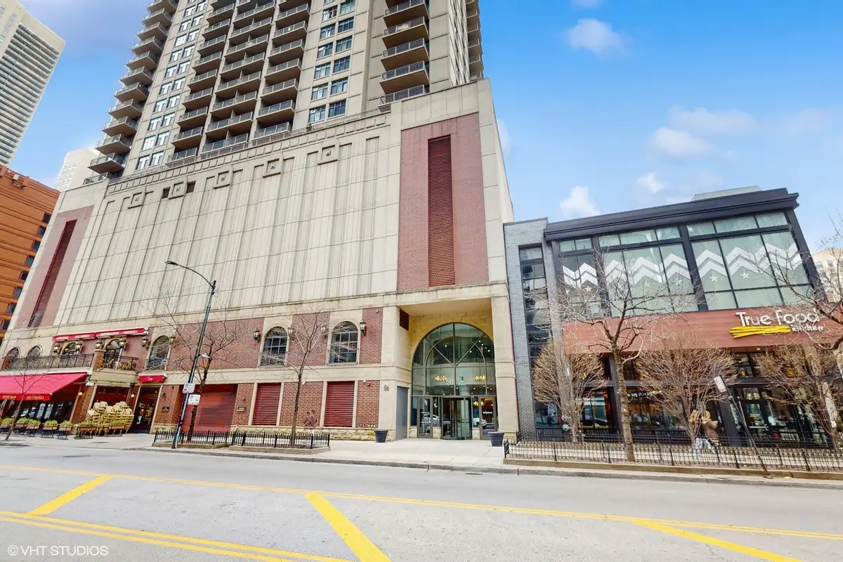 630 N State Street #2403, Chicago, IL 60654 - #1