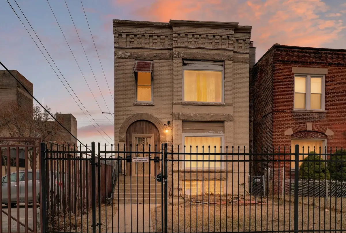 Address Withheld By Seller, Chicago, IL 60637 - #1