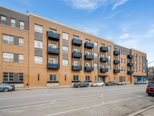 2915 N Clybourn Avenue #410, Chicago, IL 60618