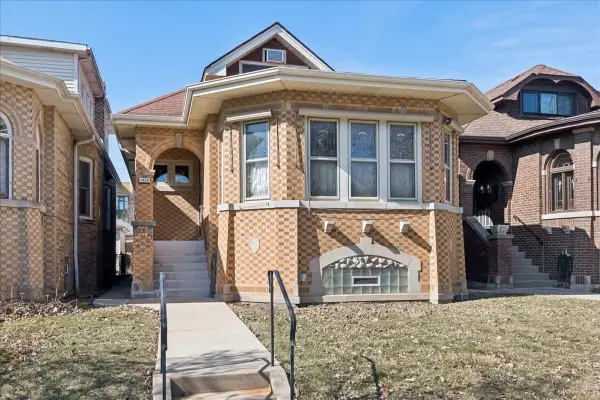 1836 N New England Avenue, Chicago, IL 60707