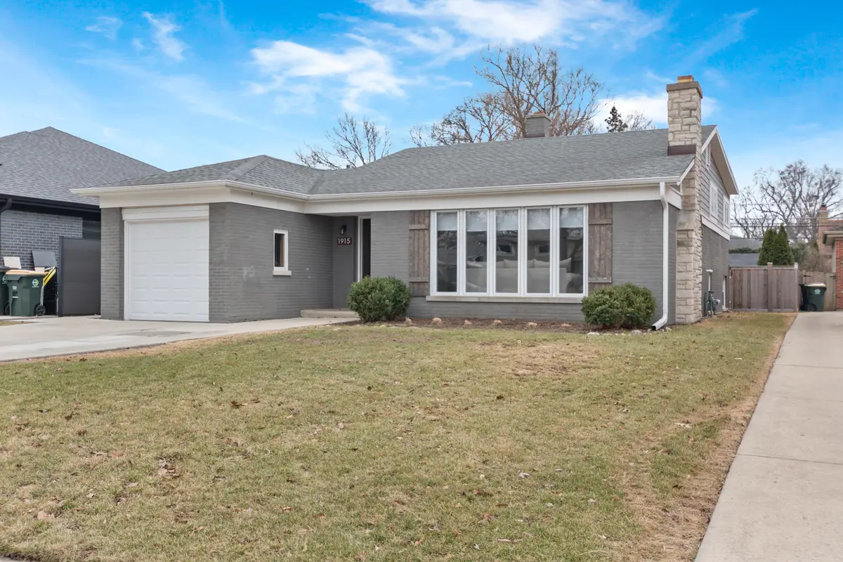 1915 Glenview Avenue, Park Ridge, IL 60068 - #1