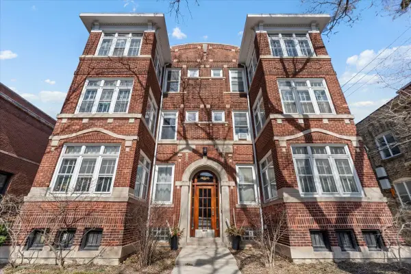 1418 W Rosemont Avenue #1W, Chicago, IL 60660