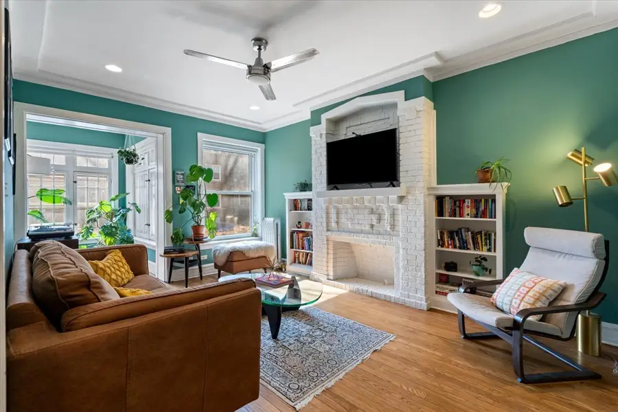 1418 W Rosemont Avenue #1W, Chicago, IL 60660 - #2