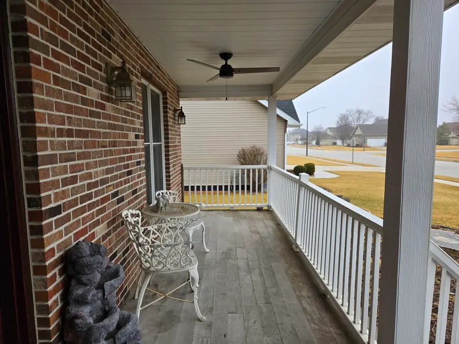 1123 Meadow Path, Manteno, IL 60950 - #2