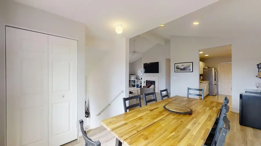 2404 Windward Boulevard #201, Champaign, IL 61821 - #3