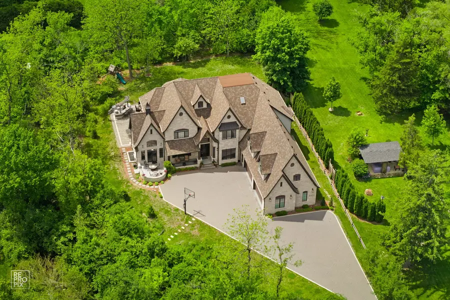 6270 S Garfield Avenue, Burr Ridge, IL 60527 - #3