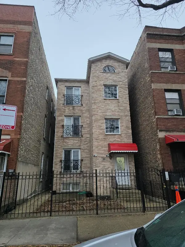 266 W 24th Place, Chicago, IL 60616