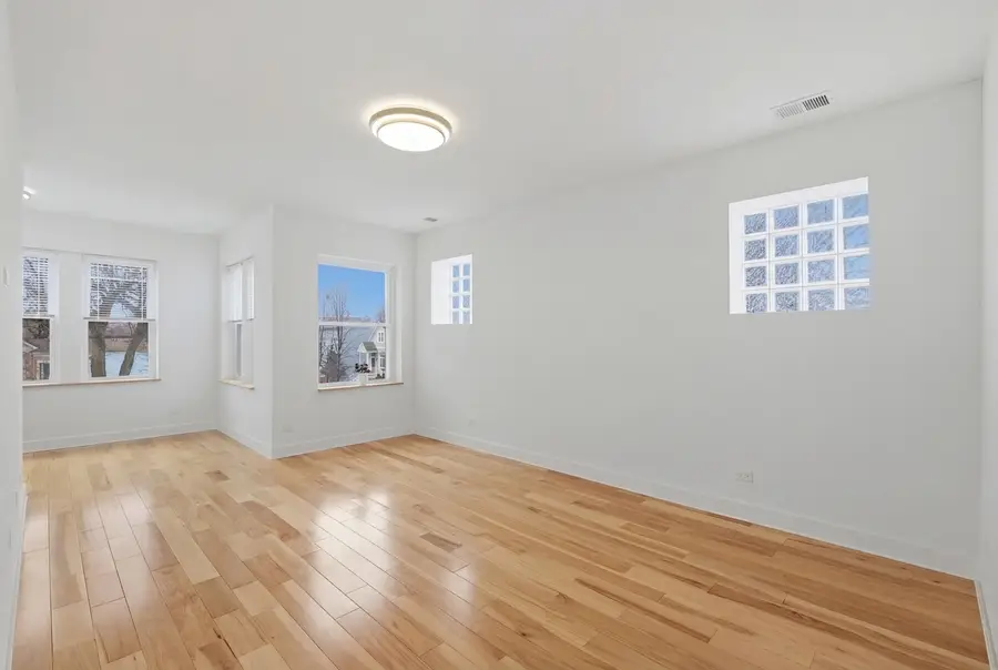 1657 N Spaulding Avenue #2, Chicago, IL 60647 - #3