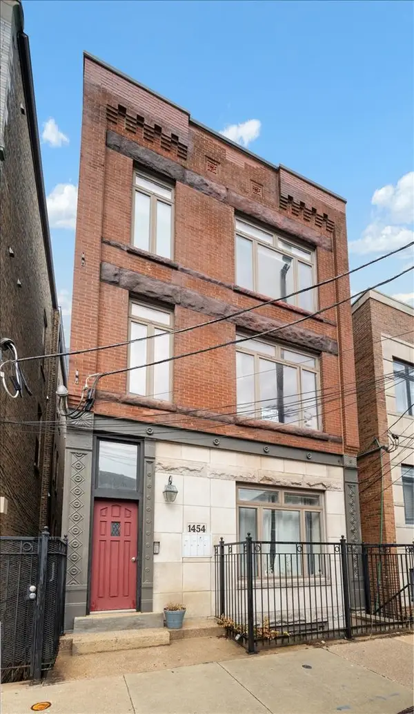 Address Withheld By Seller, Chicago, IL 60642