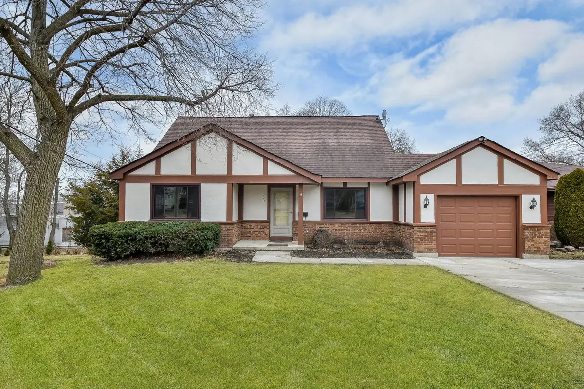 920 Zenner Avenue, Aurora, IL 60505 - #1